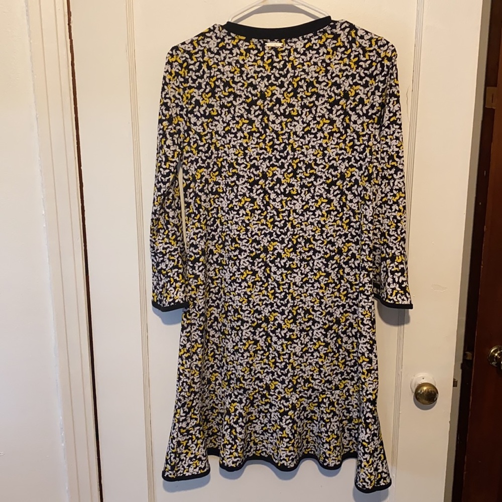 MICHAEL Michael Kors mini dress with butterflies long bell sleeves and V-neck - Picture 2 of 8
